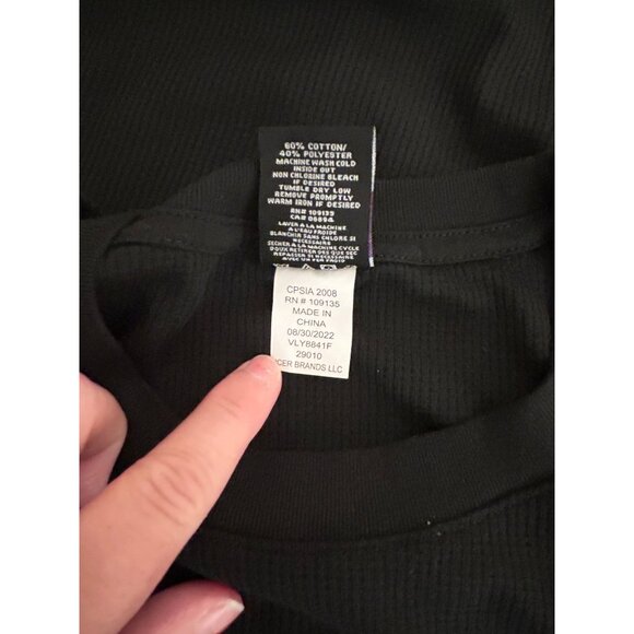 Chicago Bulls Kids Long Sleeve Black Thermal Shirt NBA Basketball Unisex 18 20 - Picture 5 of 7